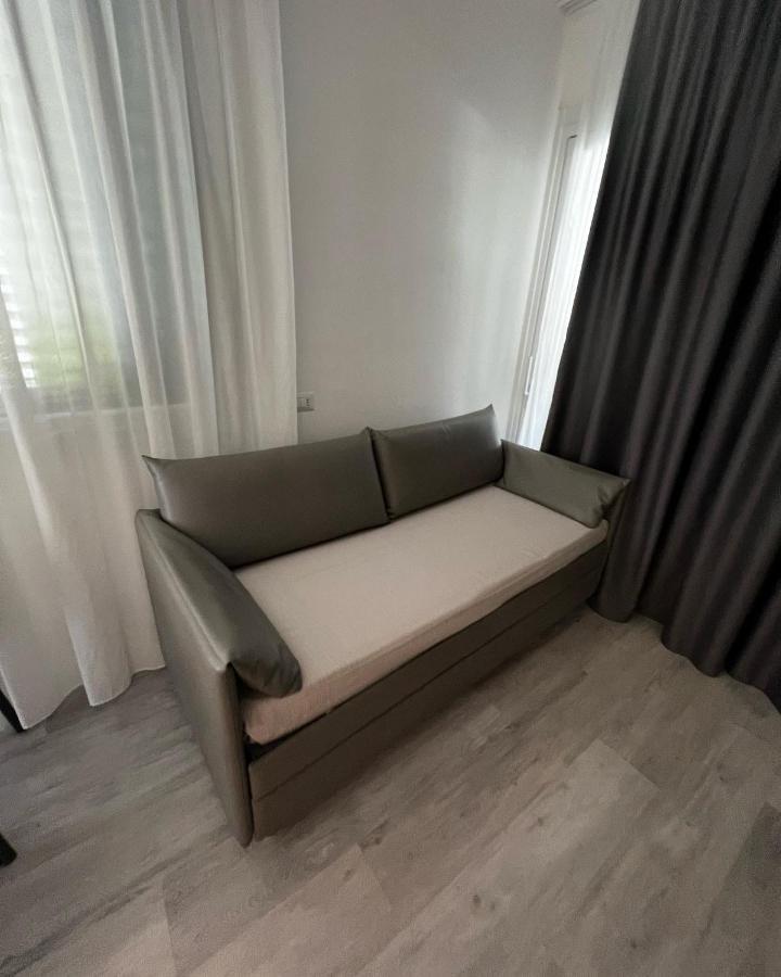 Hotel Ardea Riccione Exterior foto